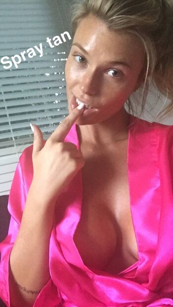 Samantha Hoopes