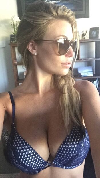 Samantha Hoopes