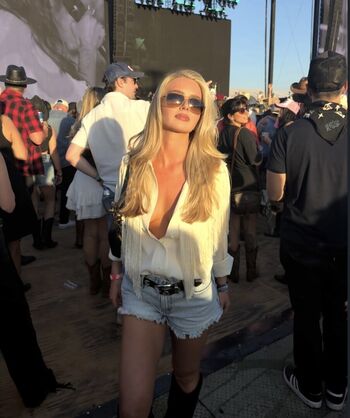 Samantha Riehl