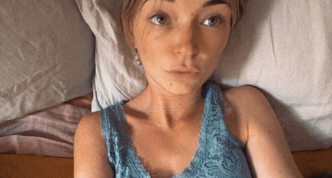 Full leaked Samantha smith page private onlyfans photo