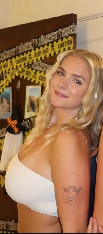 Full leaked Samantha v page private onlyfans photo