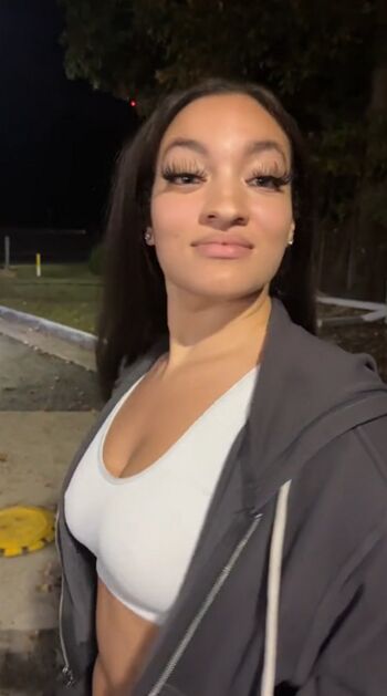 Full leaked Samara maurisa private photo