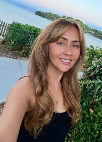 Full leaked Samia ghadie private photo