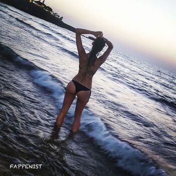 Full leaked Samira klampfl private onlyfans photo