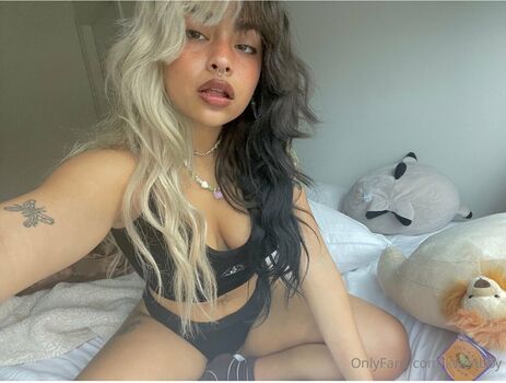 Full leaked Samlaifu private photo