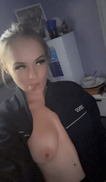 Full leaked Sammie private onlyfans photo