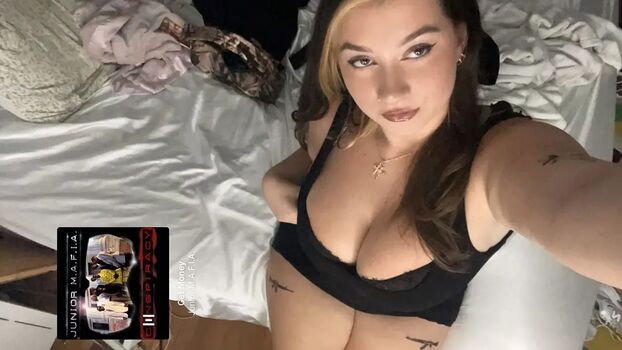 Full leaked Sammy luka private onlyfans photo