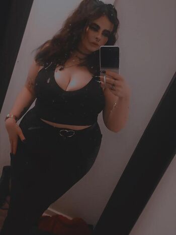 Full leaked Samofhyrule private onlyfans photo