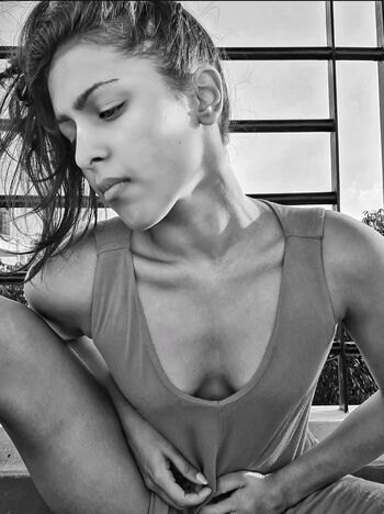 Full leaked Samyuktha hegde private photo