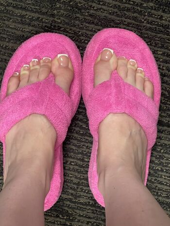 Full leaked Sandalsandfeet private onlyfans photo