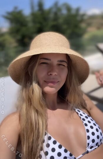 Full leaked Sandra kubicka private photo