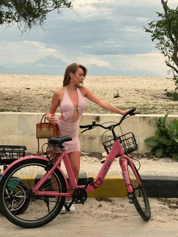 Full leaked Sandra sy page private onlyfans photo