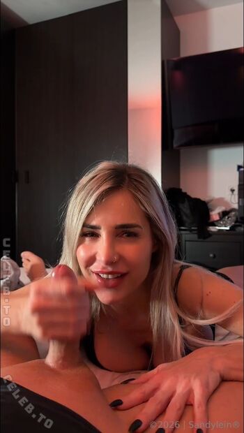 Full leaked Sandylein private photo