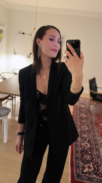 Full leaked Sanna marin page private onlyfans photo