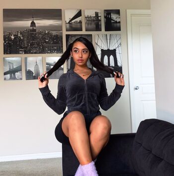 Full leaked Sanu xo private onlyfans photo