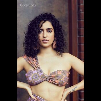 Full leaked Sanya malhotra private photo