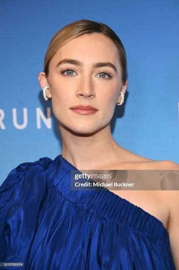 Full leaked Saoirse ronan private photo