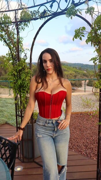 Full leaked Sara avni private photo