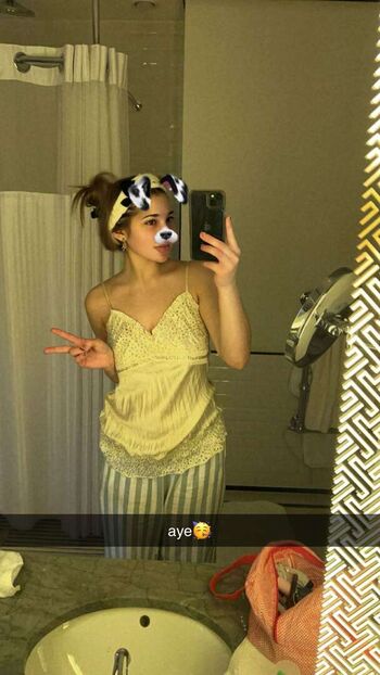 Full leaked Sara dobrik page private onlyfans photo