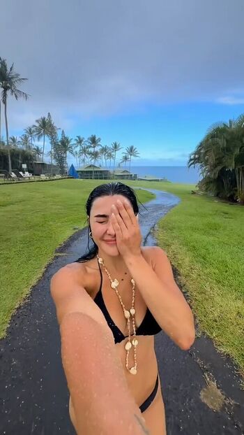 Full leaked Sara hesri private photo