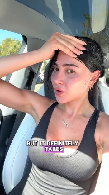 Full leaked Sara hesri private photo