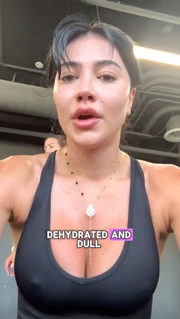 Full leaked Sara hesri private photo