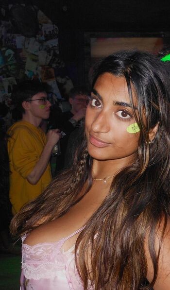 Full leaked Sara k private photo