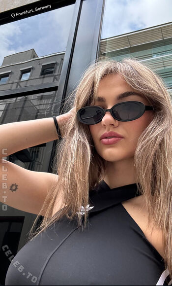 Full leaked Sara majorczyk private onlyfans photo