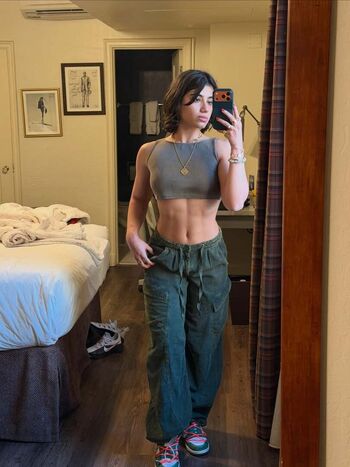 Full leaked Sara saffari page private onlyfans photo