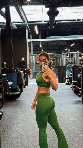 Full leaked Sara saffari page private onlyfans photo