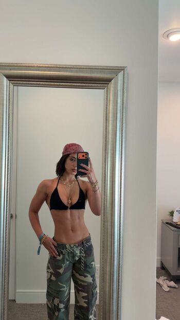 Full leaked Sara saffari private onlyfans photo