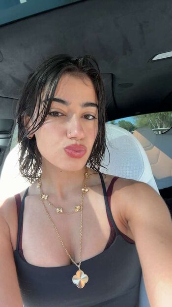Full leaked Sara saffari private photo