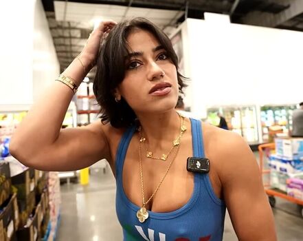 Full leaked Sara saffari page private photo