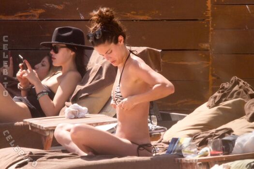 Full leaked Sara sampaio page private photo