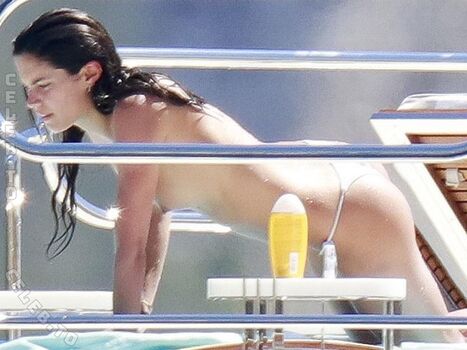 Full leaked Sara sampaio page private photo