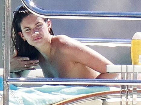Full leaked Sara sampaio private photo