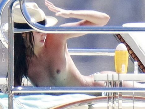 Full leaked Sara sampaio private photo