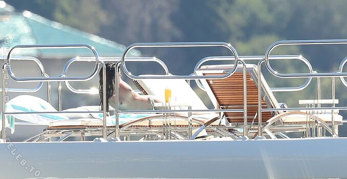 Full leaked Sara sampaio private photo