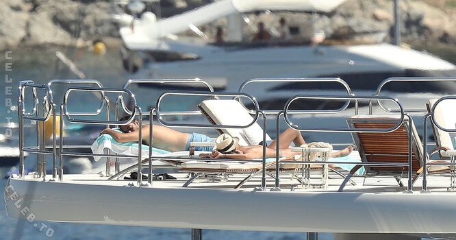 Full leaked Sara sampaio private photo