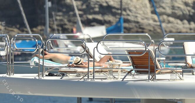 Full leaked Sara sampaio private photo