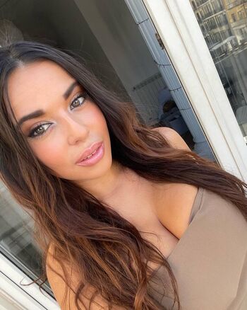 Full leaked Sara santa olalla private photo