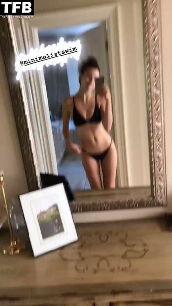 Full leaked Sara waisglass private onlyfans photo