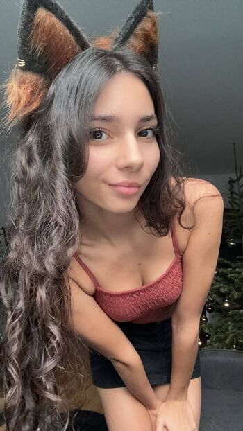 Full leaked Sarawolf private onlyfans photo