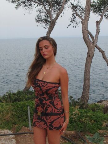 Full leaked Sarabella harris page private photo