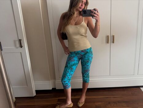 Full leaked Sarabella harris page private photo