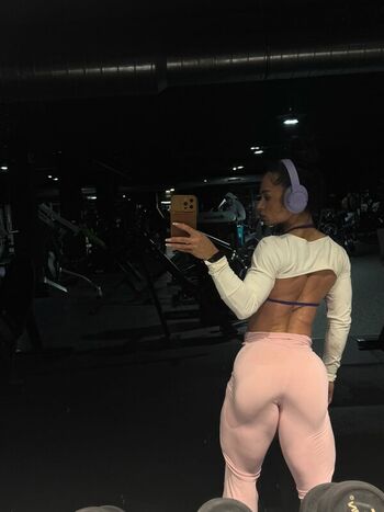 Full leaked Saragabrielepro private photo