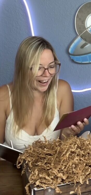 Full leaked Sarah anderson private photo