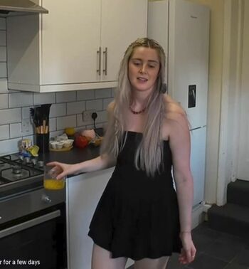 Full leaked Sarah bridgewater private photo