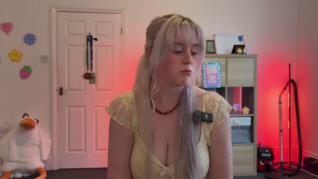 Full leaked Sarah bridgewater private photo
