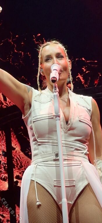 Full leaked Sarah connor private onlyfans photo